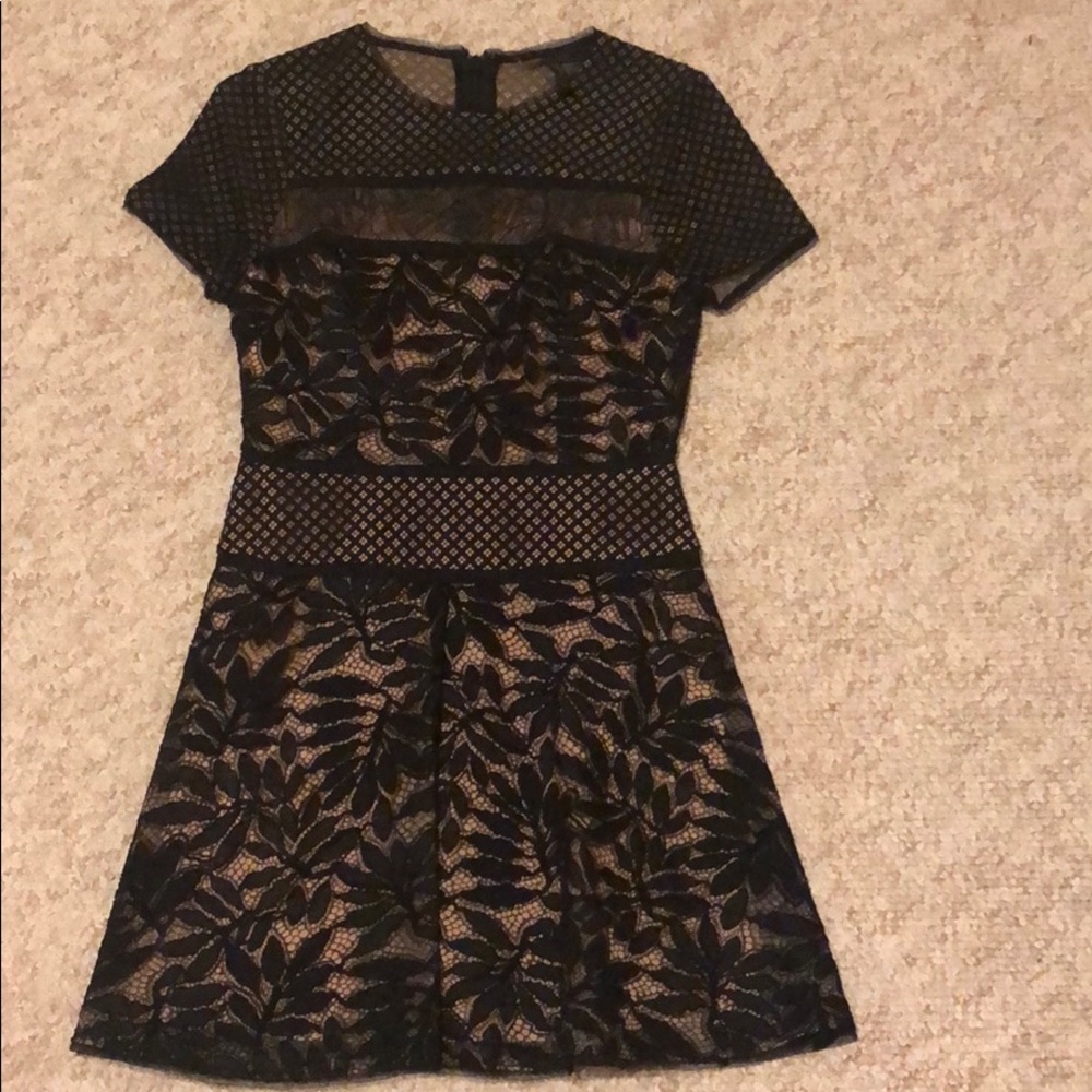 Bcbg size 2 dress - Picture 1 of 7